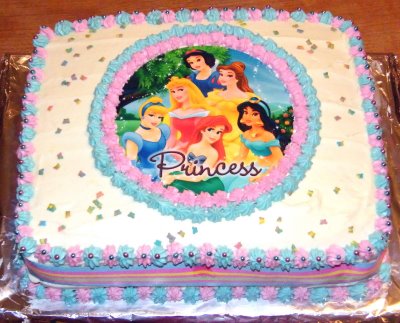 Disney Princess Birthday Cakes on Ananya S 4th Brith Day    Ananya