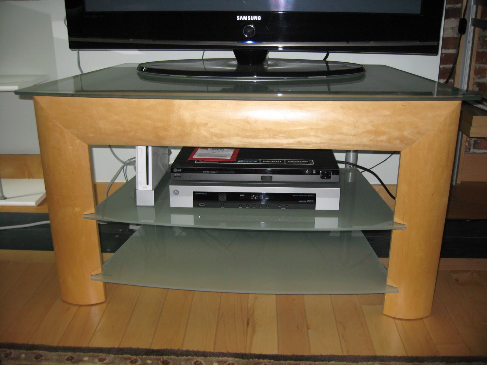 craigslist-moving-sale-tv-stand-75