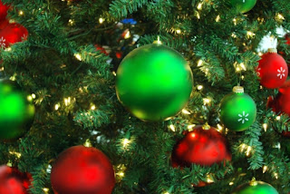http://4.bp.blogspot.com/_Vvd_2F52PxY/TOZ1qrXxA_I/AAAAAAAAAYk/oRHe-2GOtHE/s320/Christmas+Cheer.jpg