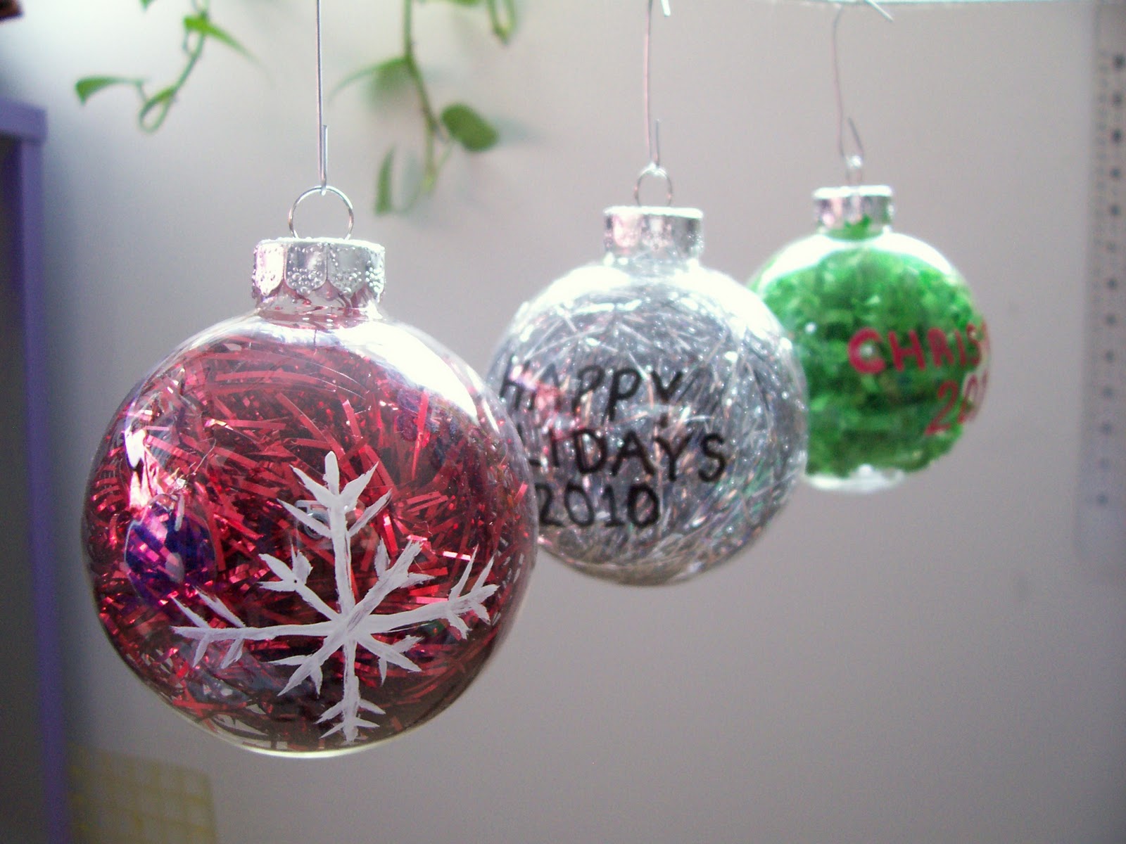 craftopotamus-glass-holiday-ornament