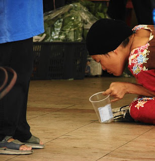 kebajikan sosial dalam kerja sosial: GAMBAR-GAMBAR ORANG MISKIN