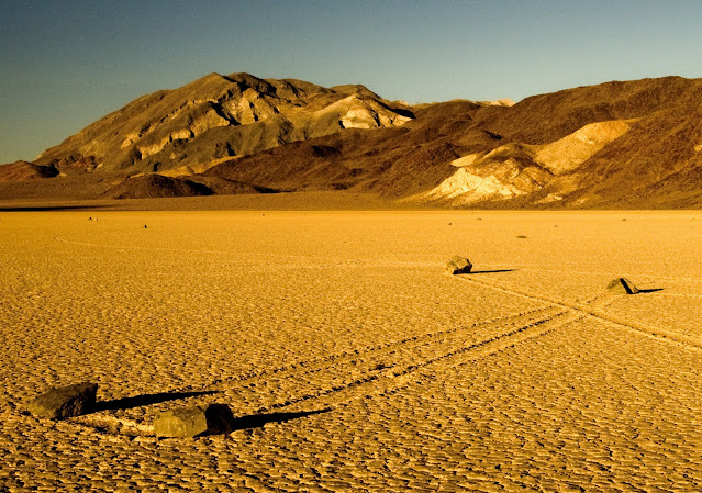 Κοιλάδα του Θανάτου Κοιλάδα του Θανάτου