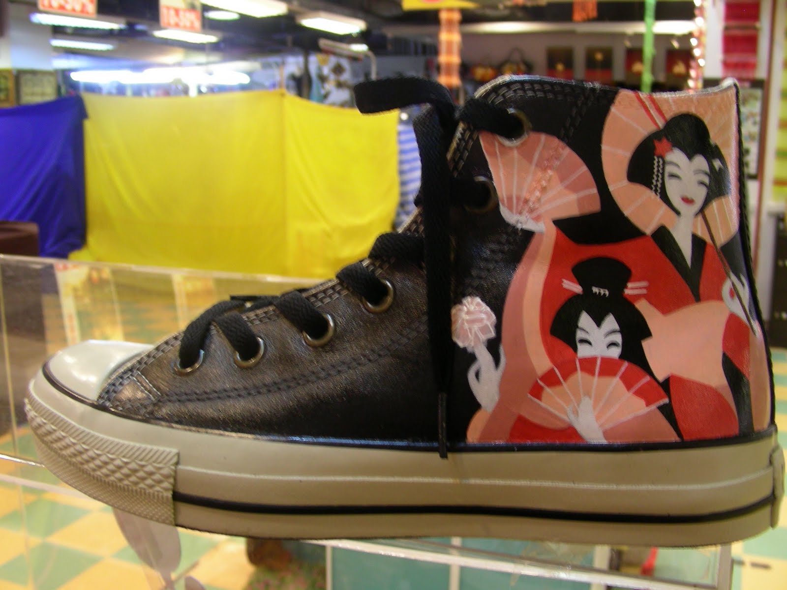 leather sneaker paint