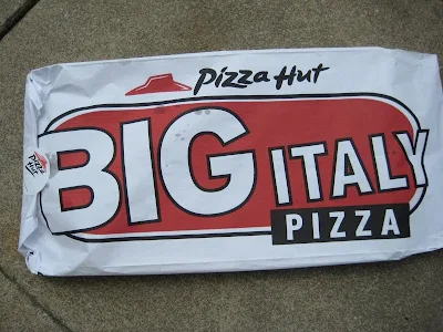 Pizza Hut Big Italy packaging