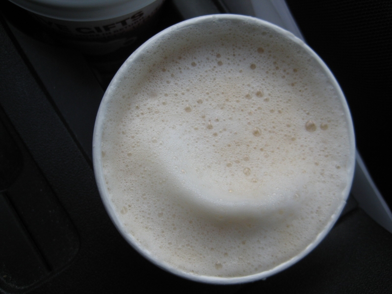 Review Starbucks Egg Nog Latte