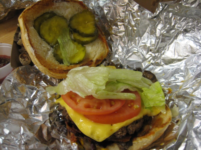 Review: Five Guys - Little Bacon Cheeseburger