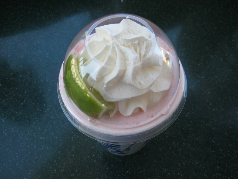 Review Sonic Strawberry Limeade Chiller