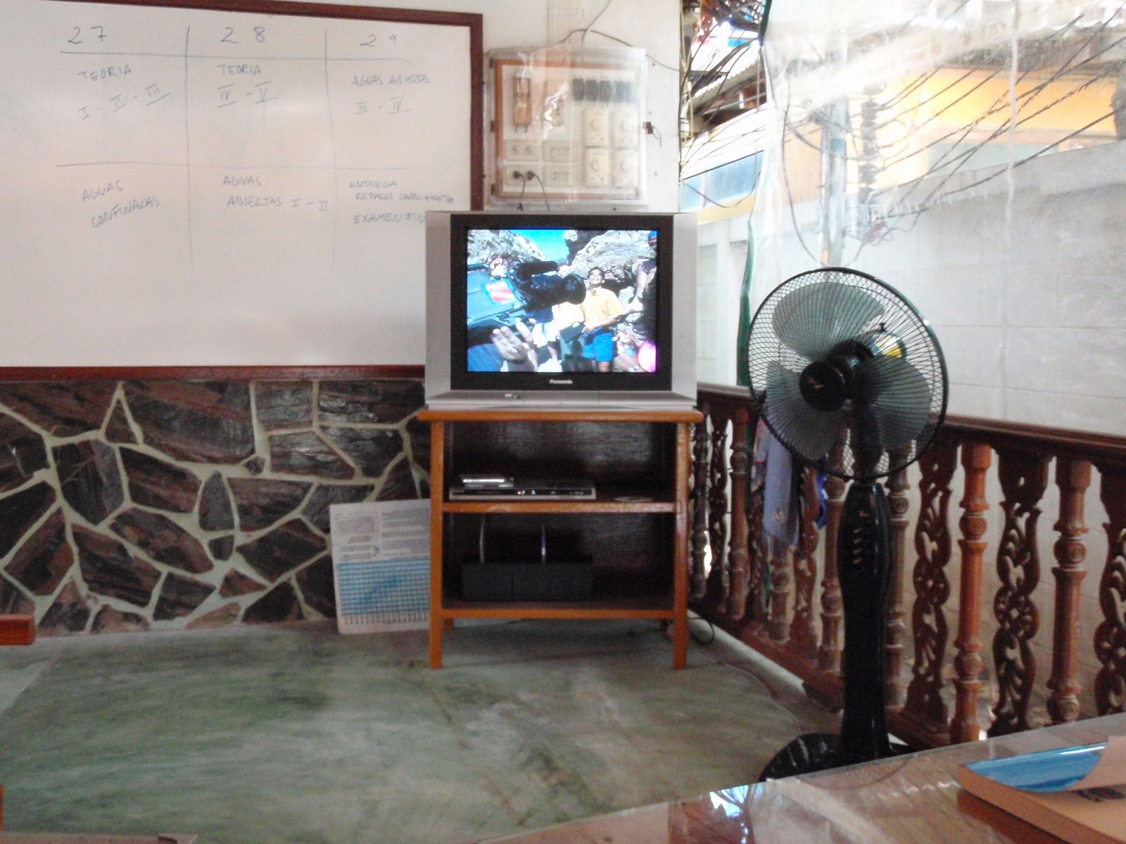 [P4260230.JPG]