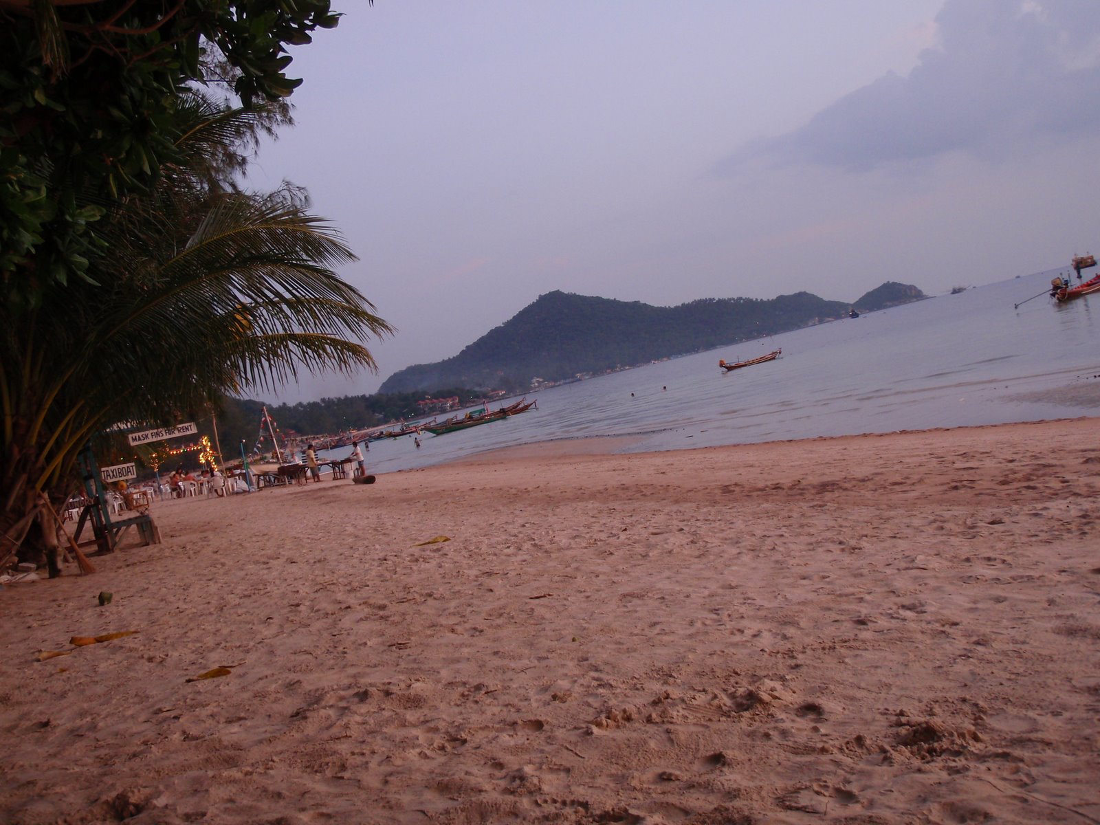 [P4260234.JPG]
