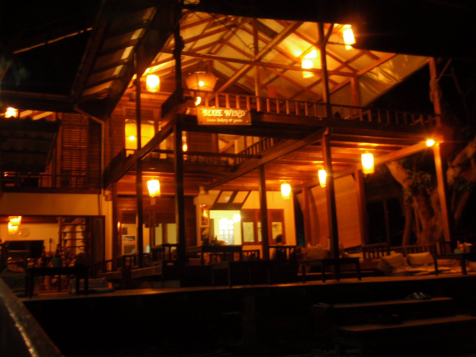 [P4280254.JPG]