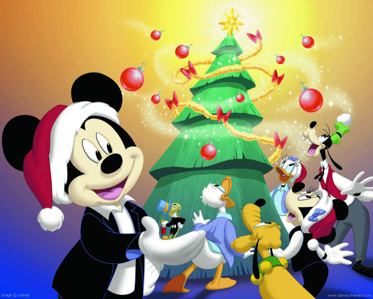 [magical-mickey-mouse-christmas-1280x1024.jpg]