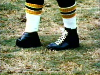 [Tom_dempsey.jpg]