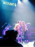 [149px-Razorlight_2004.JPG]