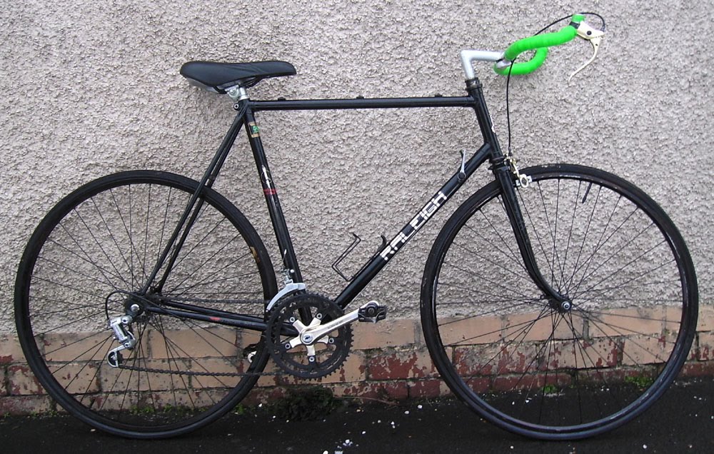 raleigh team sprint road bike