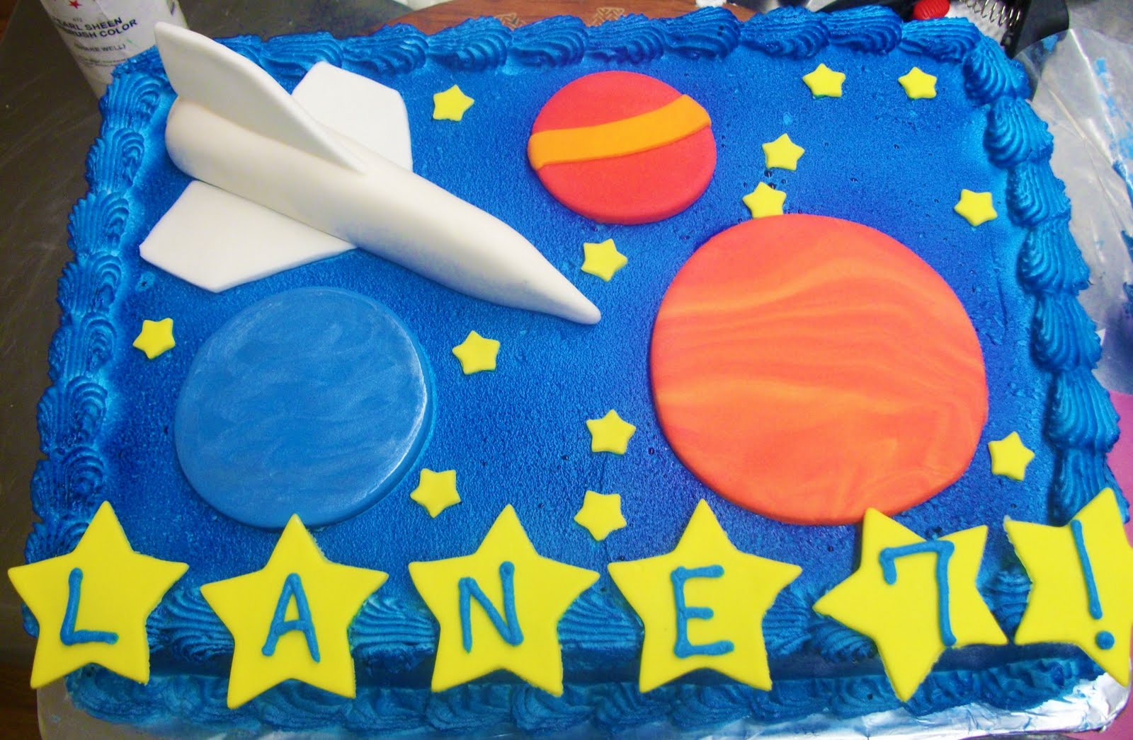 Tasty Cakes: Happy Birthday Lane