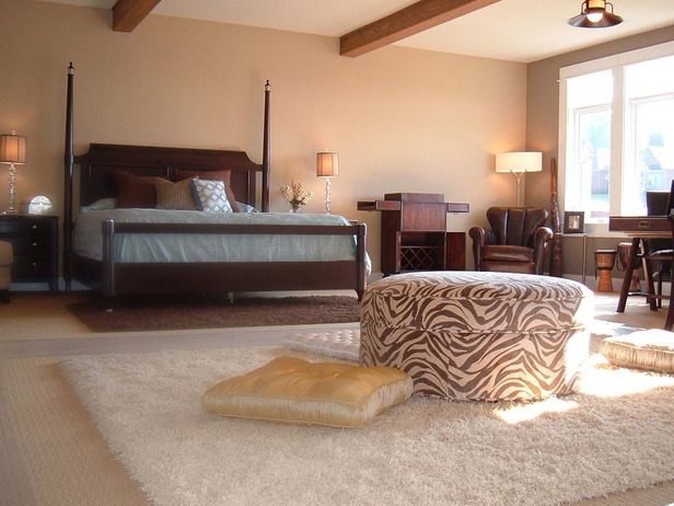 [DP-Swick_Bedroom-Romantic-Low-View_s4x3_lg.jpg]