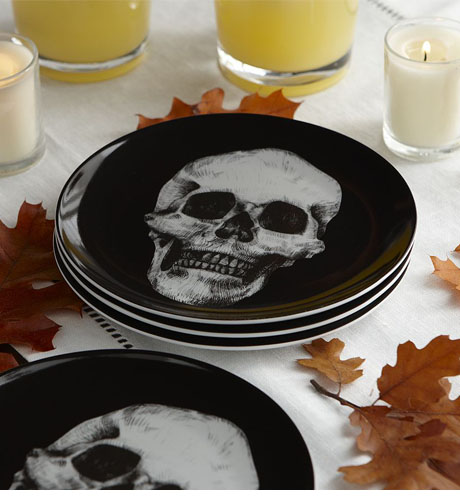 [1-Pottery_Barn_skull_appetizer_plate__7.jpg]