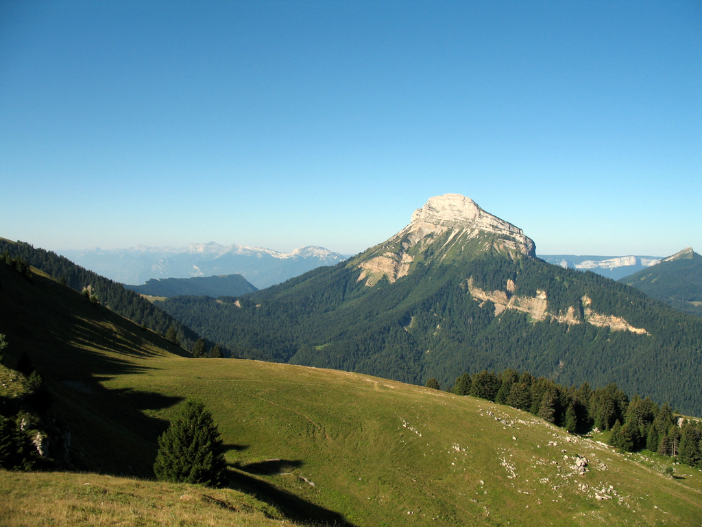 trekking de bernard Chamechaude point culminant