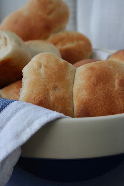 Bułeczki mleczne łączone (Bridge Rolls)