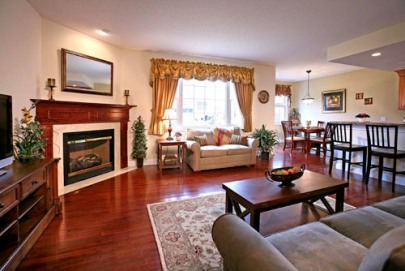 [dont_sit_so_close_to_me.jpg]