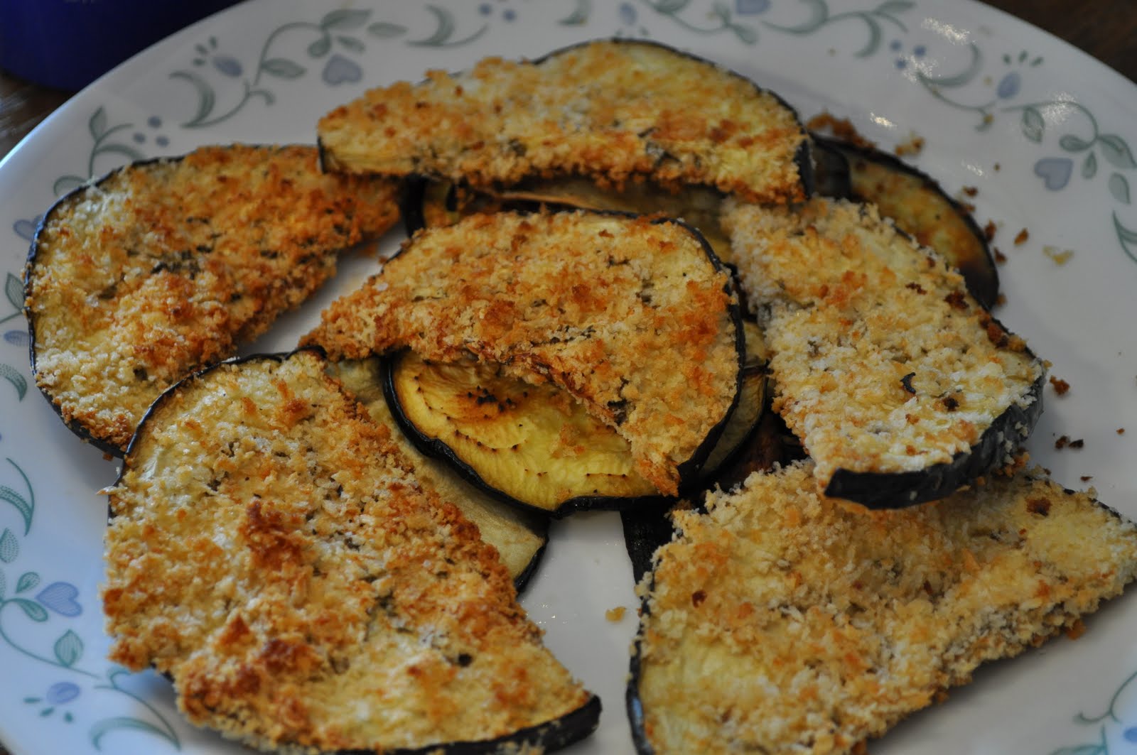Three Cooking Mamas: Mmm....Lightly breaded eggplant