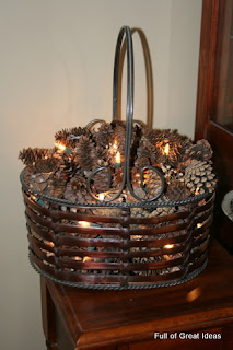 Full of Great Ideas: Pine cone basket with lights