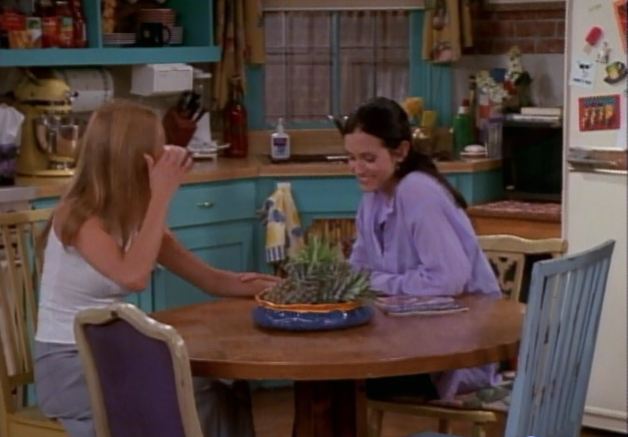 [friends+monicas+kitchen+2.JPG]