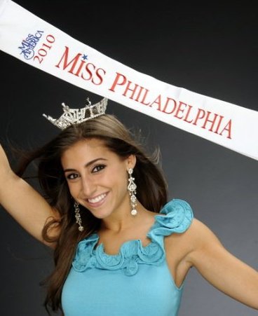 Philadelphia Fashion: Interview with Andrea Helfrich (Miss Philadelphia