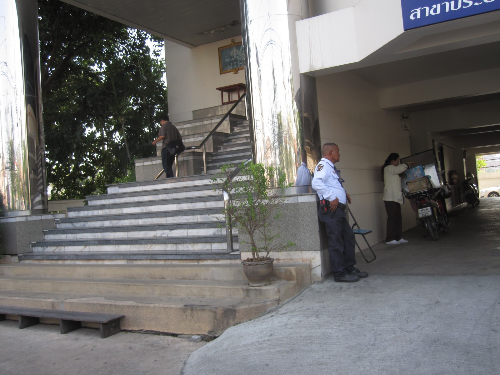 adventure-s-e-a-bangkok-another-word-for-crazy