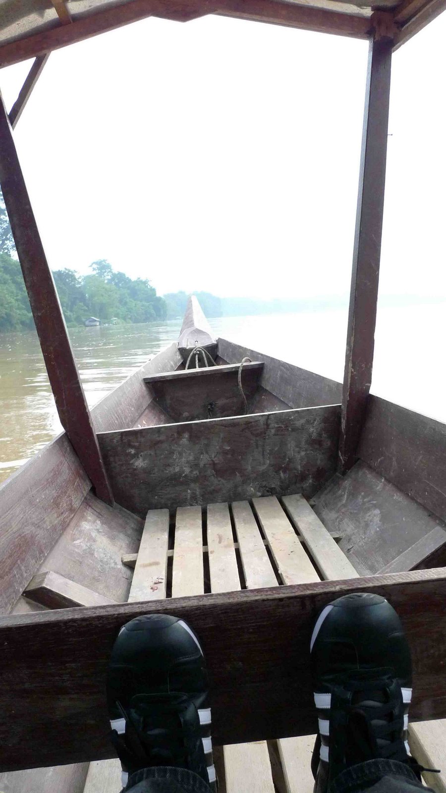 [L1000332.JPG]