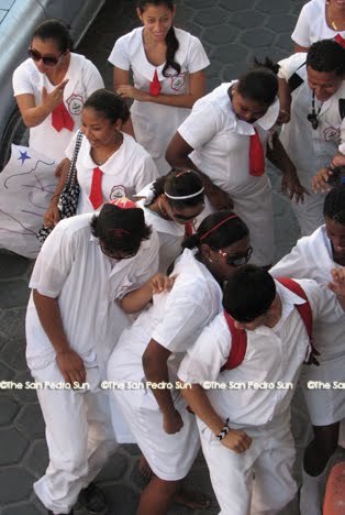 [DSC-079.jpg]