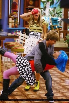 The World of Hannah Montana: Season 3 Hannah Montana Episode Info & Stills