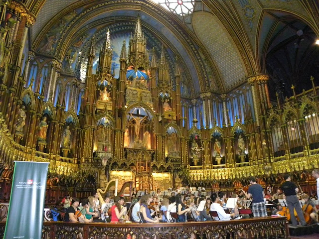Basilique Notre-Dame in Montréal