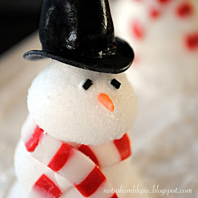 How To Make Hats For Cute Snowman Ornaments - My Humble Home and