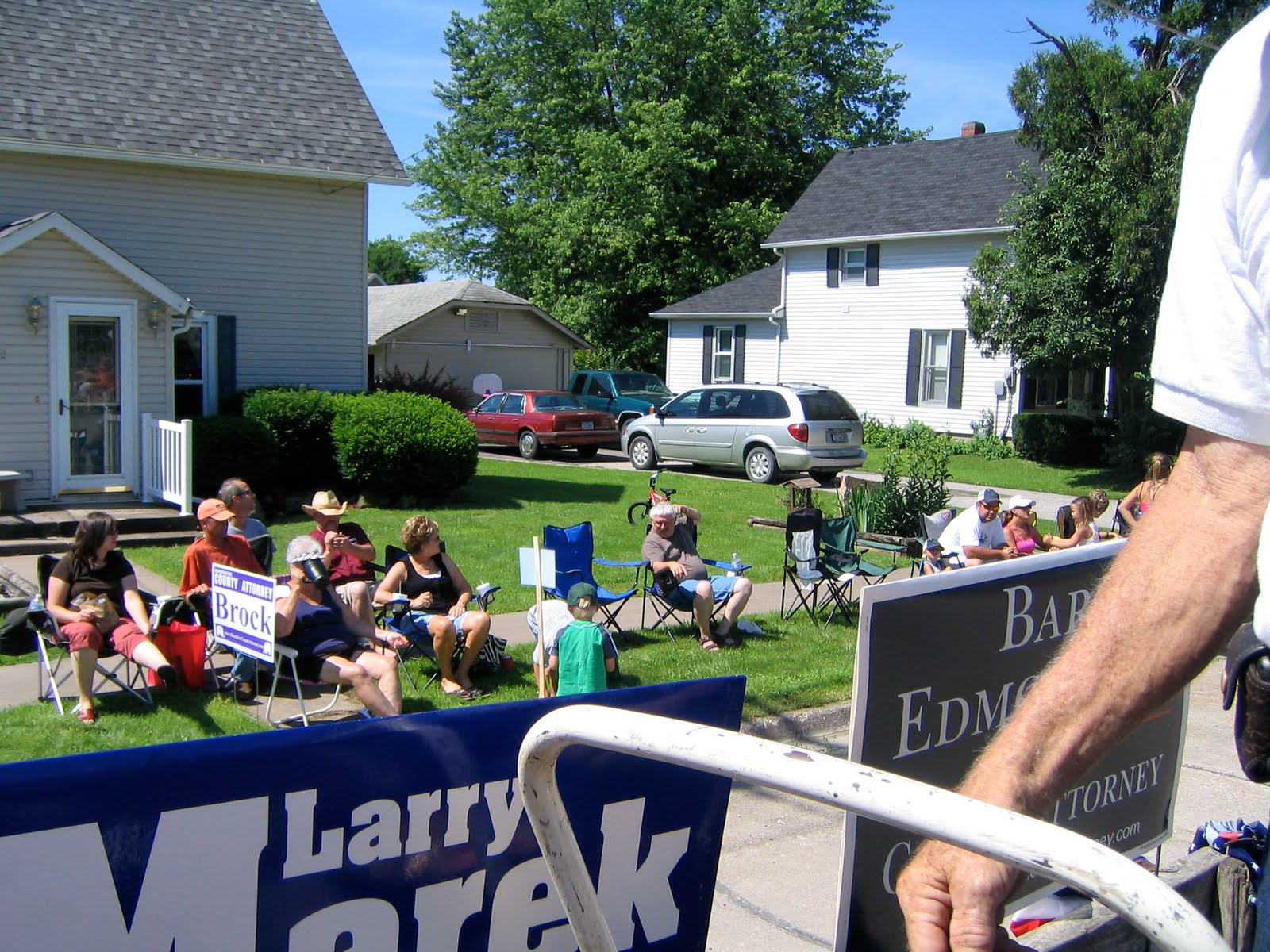 Washington County, Iowa Democratic Party Kalona Days Parade [ 6/19