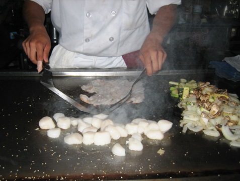 [Hibachi_Japanese_Steak_House-Shrimp_Scallops.jpg]