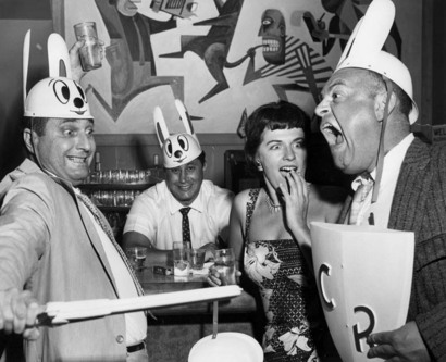 [1950s_new_years_eve_party_2.jpg]