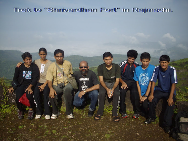 9 Member trekking group to Rajmachi.
