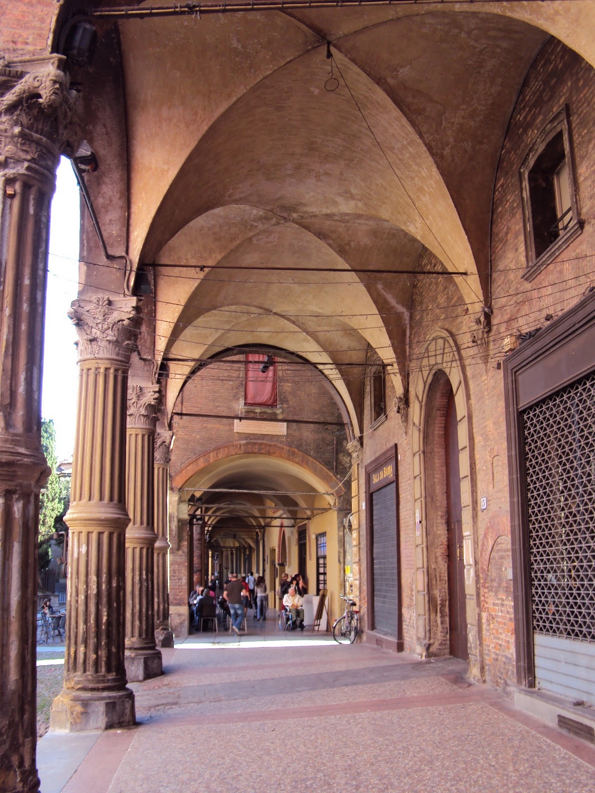 Johns Hopkins SAIS Europe (Bologna) Admissions Blog A Window on Yourself