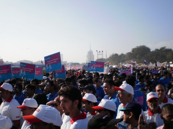 [Mumbai+Marathon_2010.jpg]