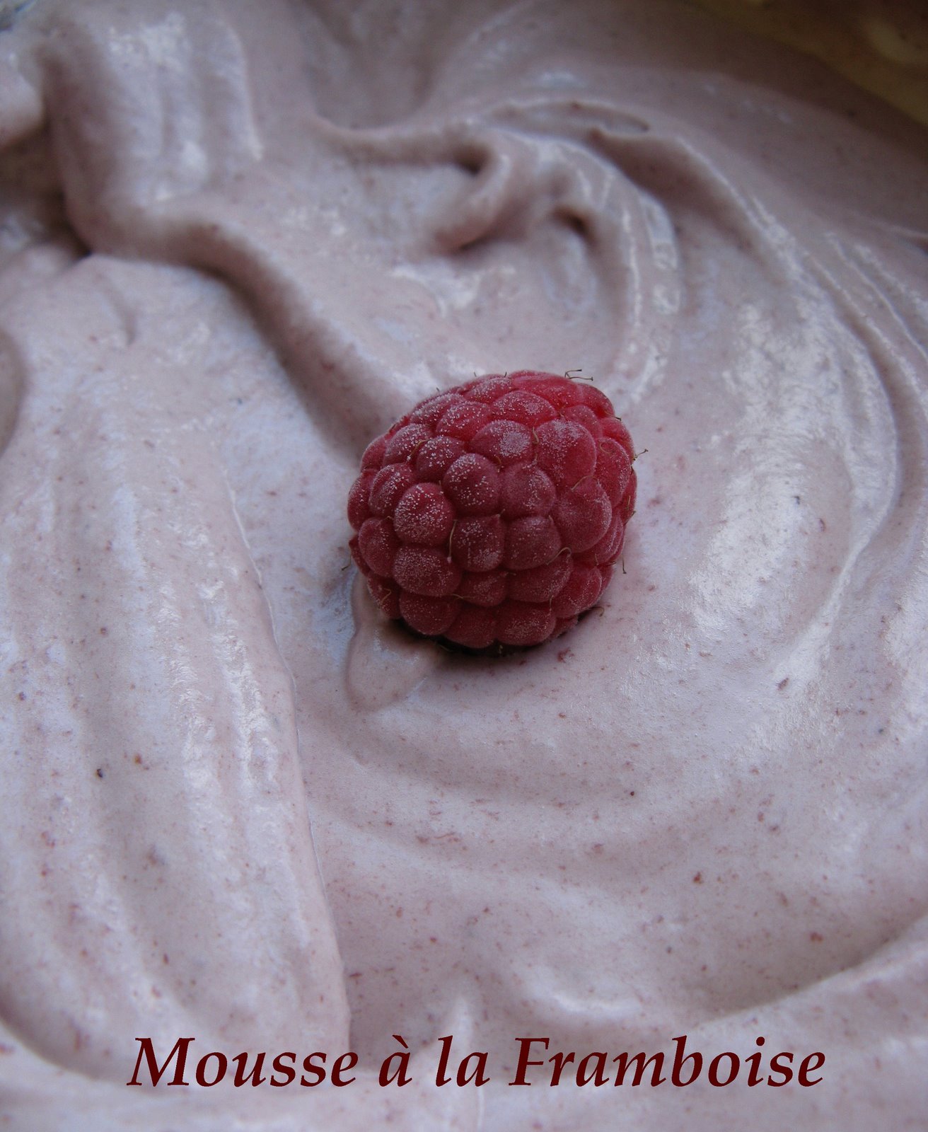 [Mousse+à+la+Framboise_001.jpg]