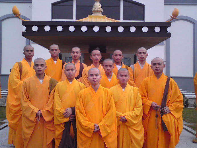 TENGUL: Pokok Dasar Agama Buddha