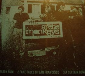 Arctic+Monkeys+-+Beneath+the+Boardwalk+(Demos)+%5B2004%5D.jpg