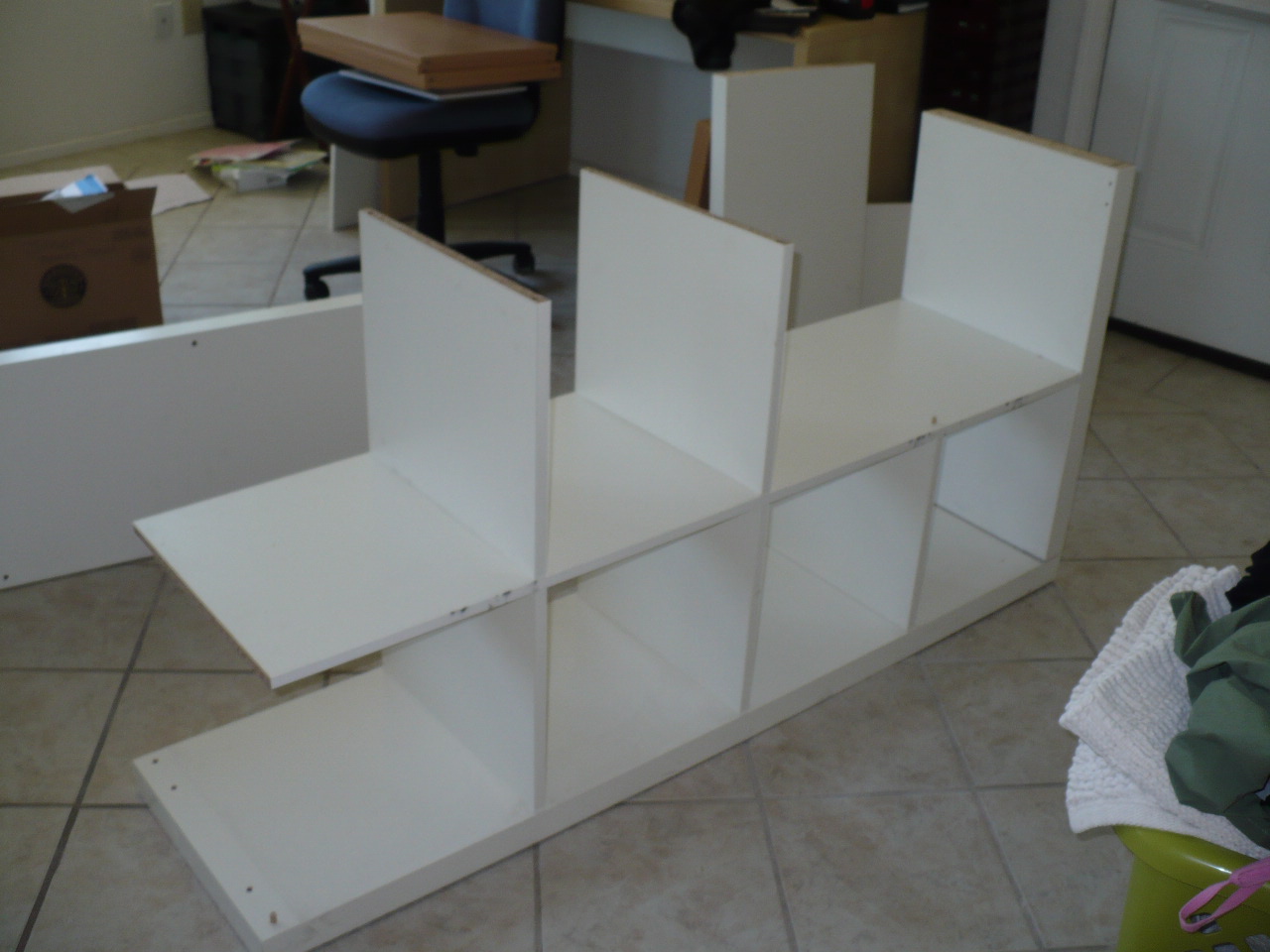 4x4 Expedit into 2x4 and 1x4