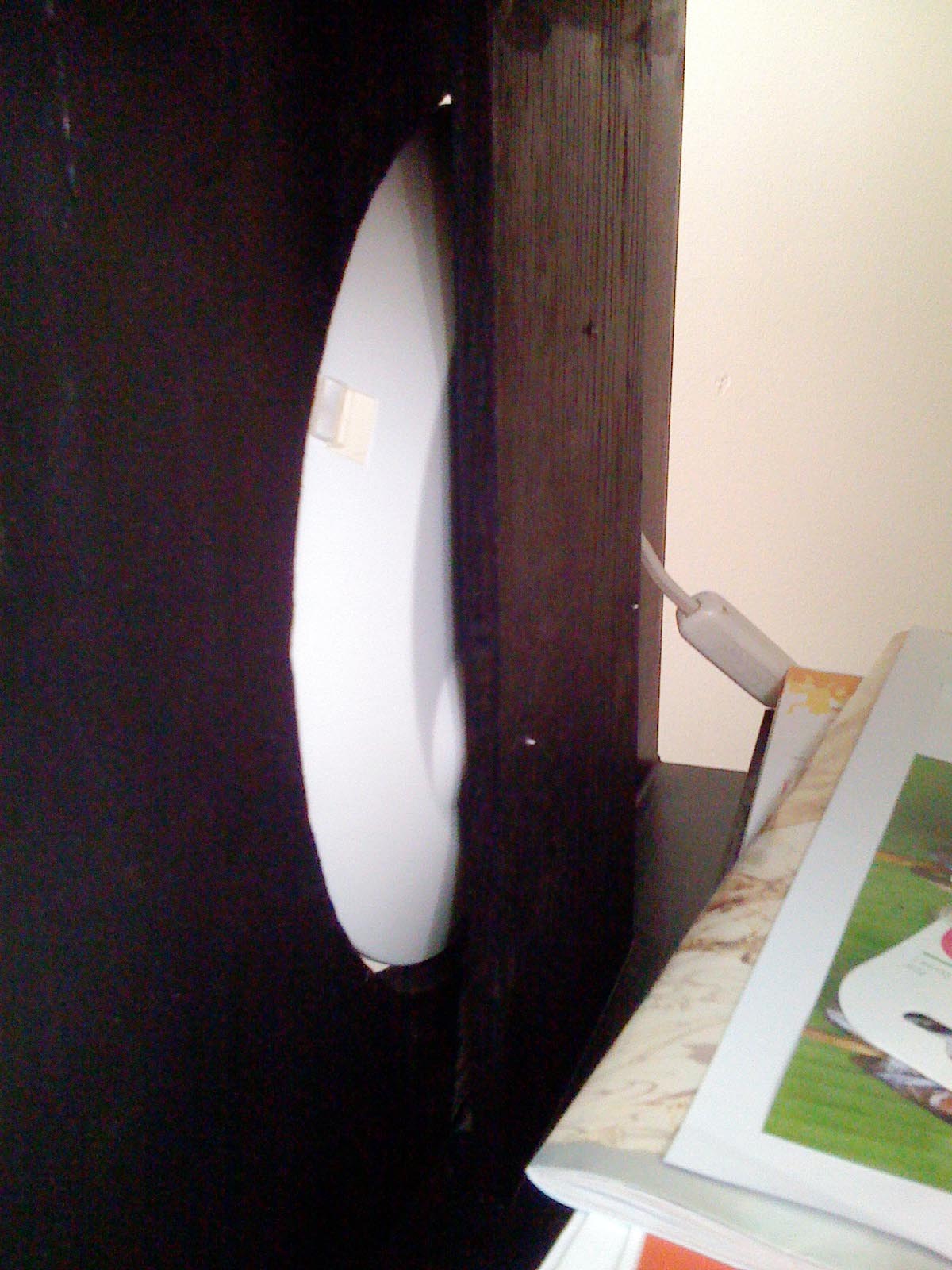 [plank_n_recess-722190.jpg]