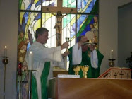 Assisting at the table of the Lord