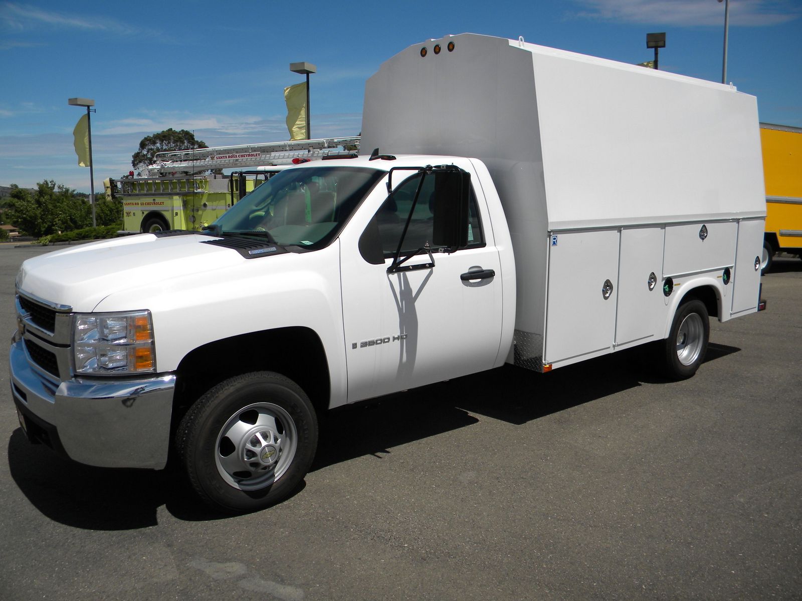 2008 Chevy Diesel Plumber Body