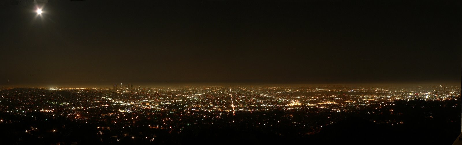 [LA_at_night_from_Mount_Wilson_one_third_res.jpg]