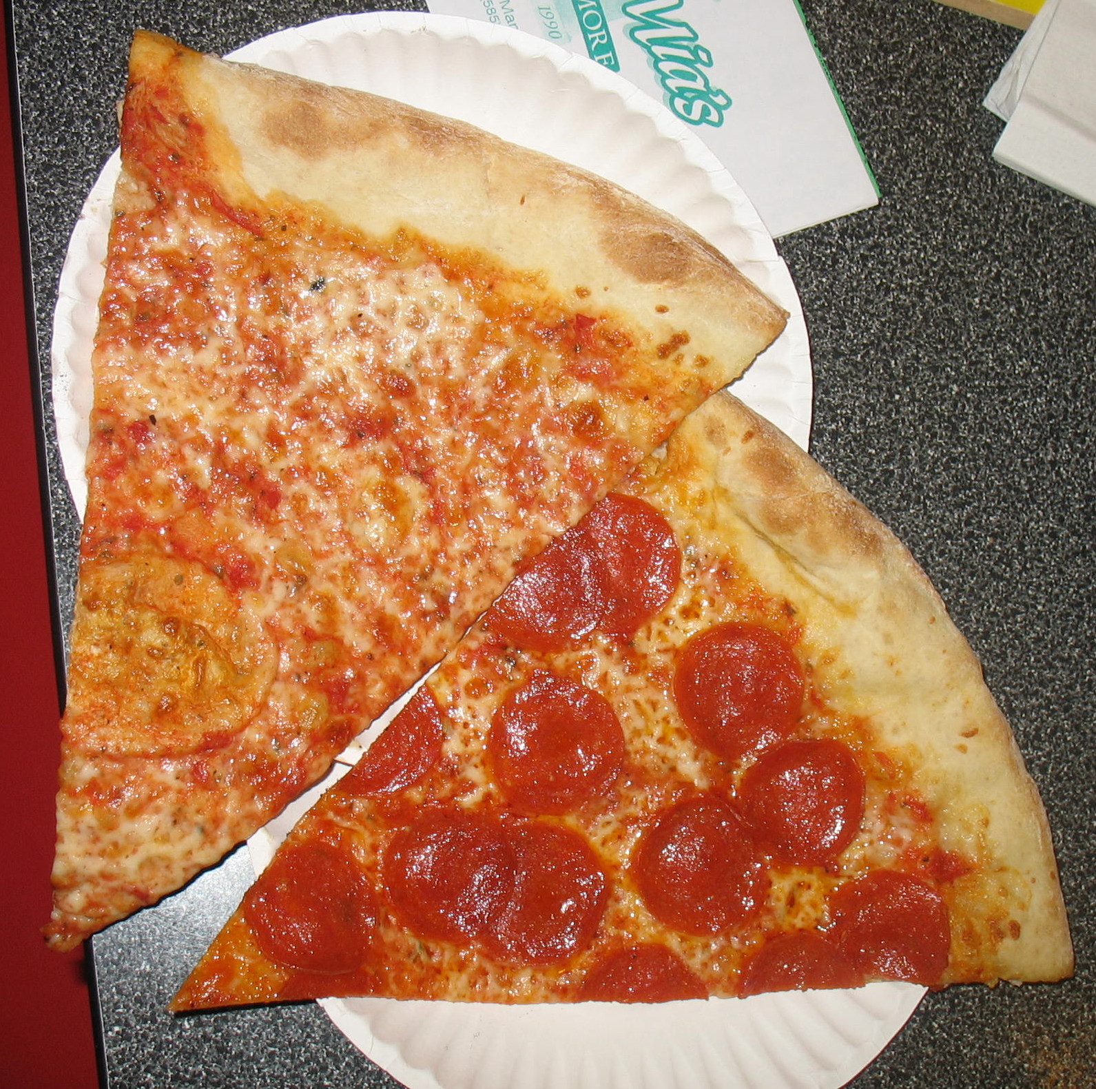 [Mama+Mia's+slices.jpg]