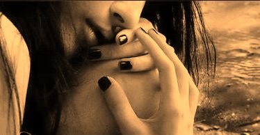[pensativa222.jpg"><img]